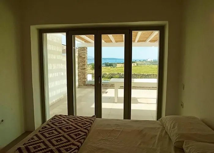 Chic Flat With Terrace In And Sea View Daire Andiparos